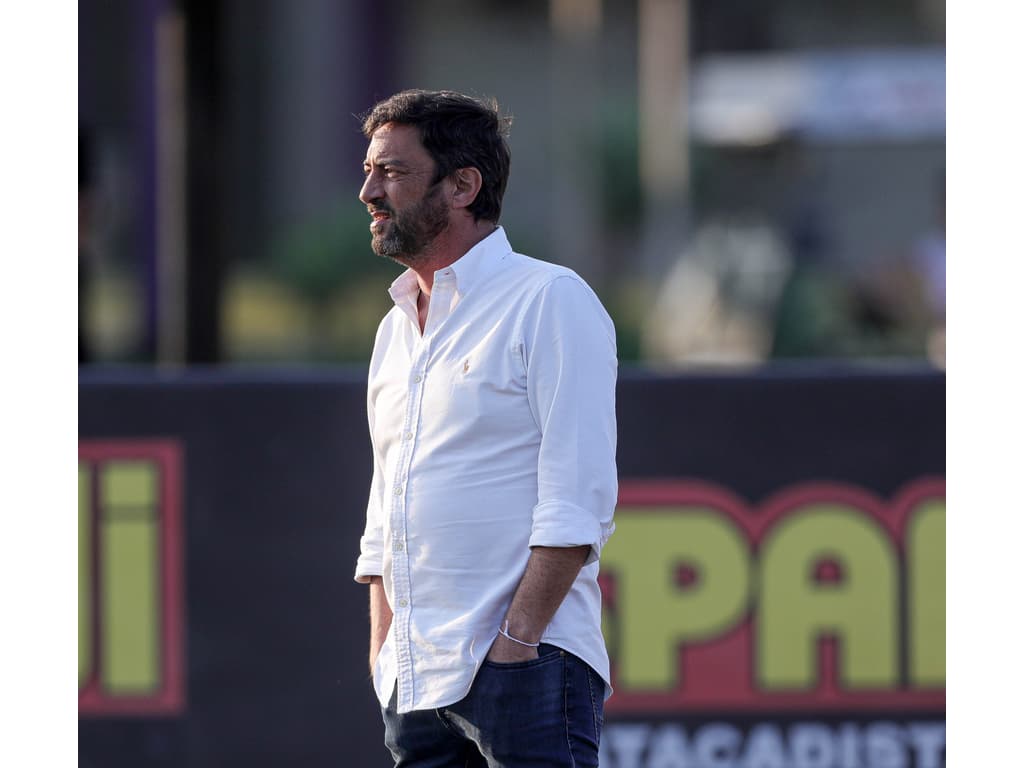 Duílio assume culpa por eliminação do Corinthians na Sul-Americana e fala em mau planejamento