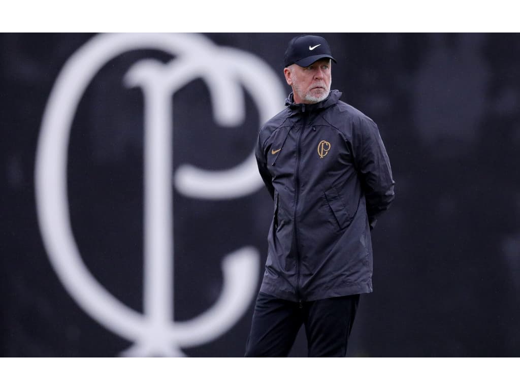 AO VIVO! Confira a entrevista coletiva de apresentação de Mano Menezes, novo técnico do Corinthians