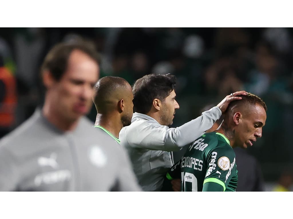 Abel Ferreira comenta atitude de Breno Lopes após gol do Palmeiras: 