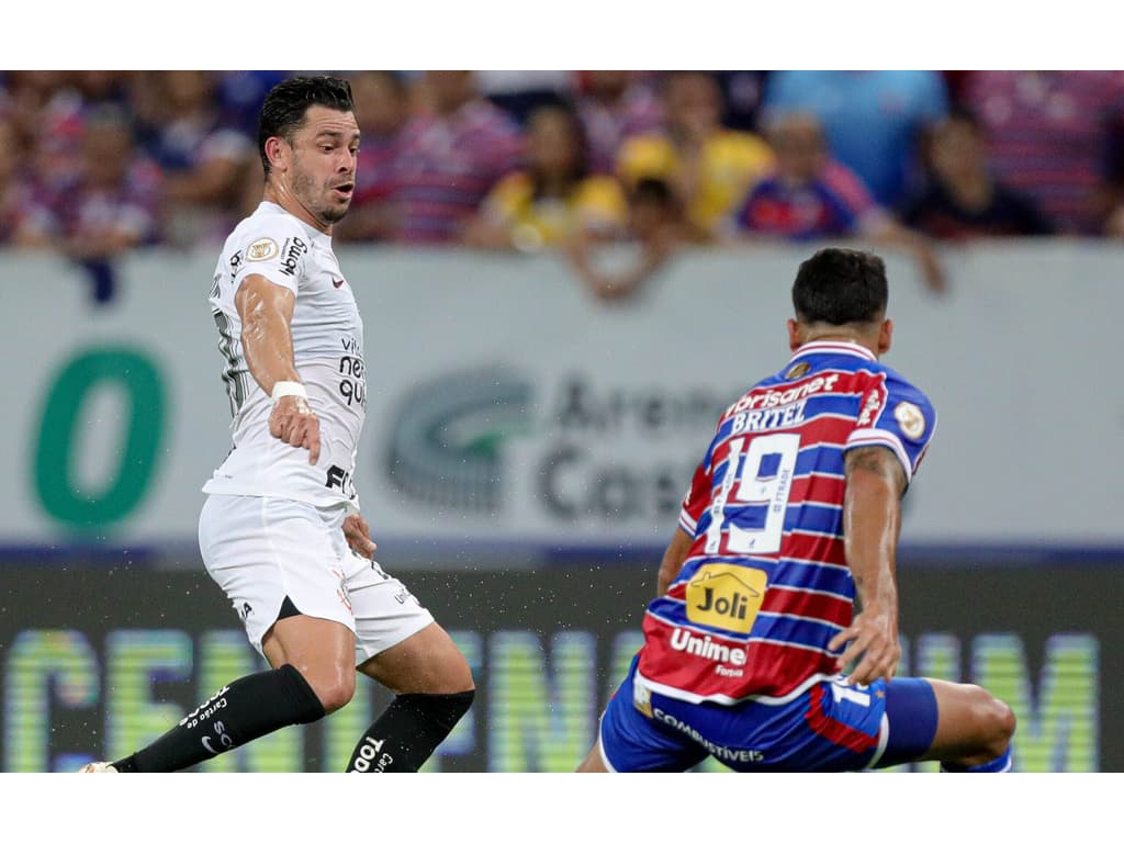 Após derrota para o Fortaleza, Giuliano diz que o Corinthians tem muitas coisas para melhorar