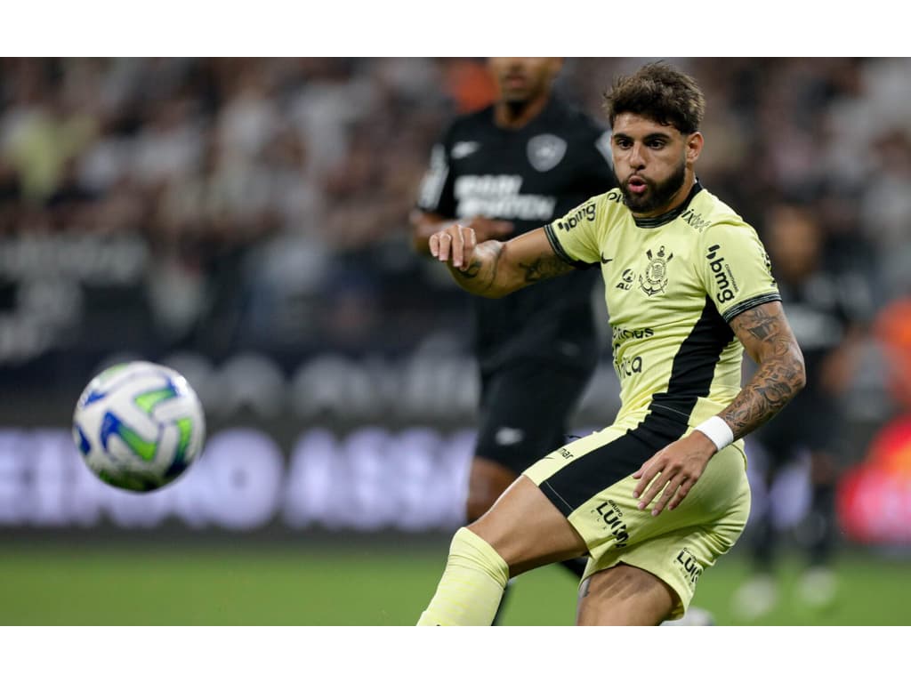 Trio recebe cartão amarelo contra o Botafogo e desfalcará o Corinthians no clássico contra o São Paulo