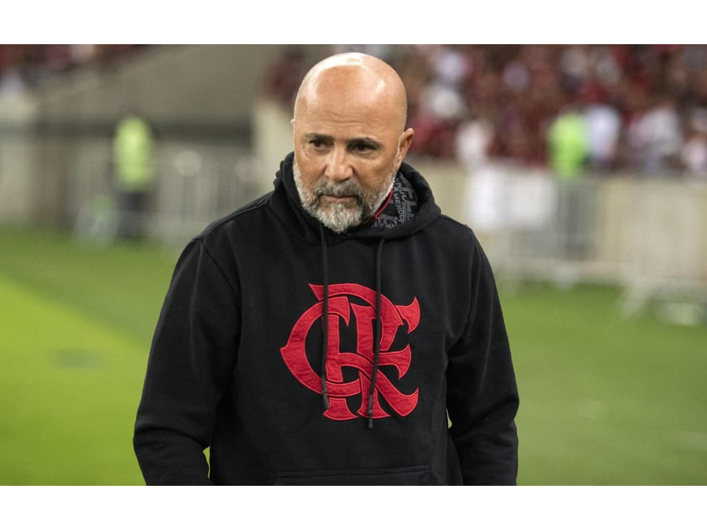 ENQUETE: Sampaoli deve ser demitido após derrota na Copa do Brasil?
