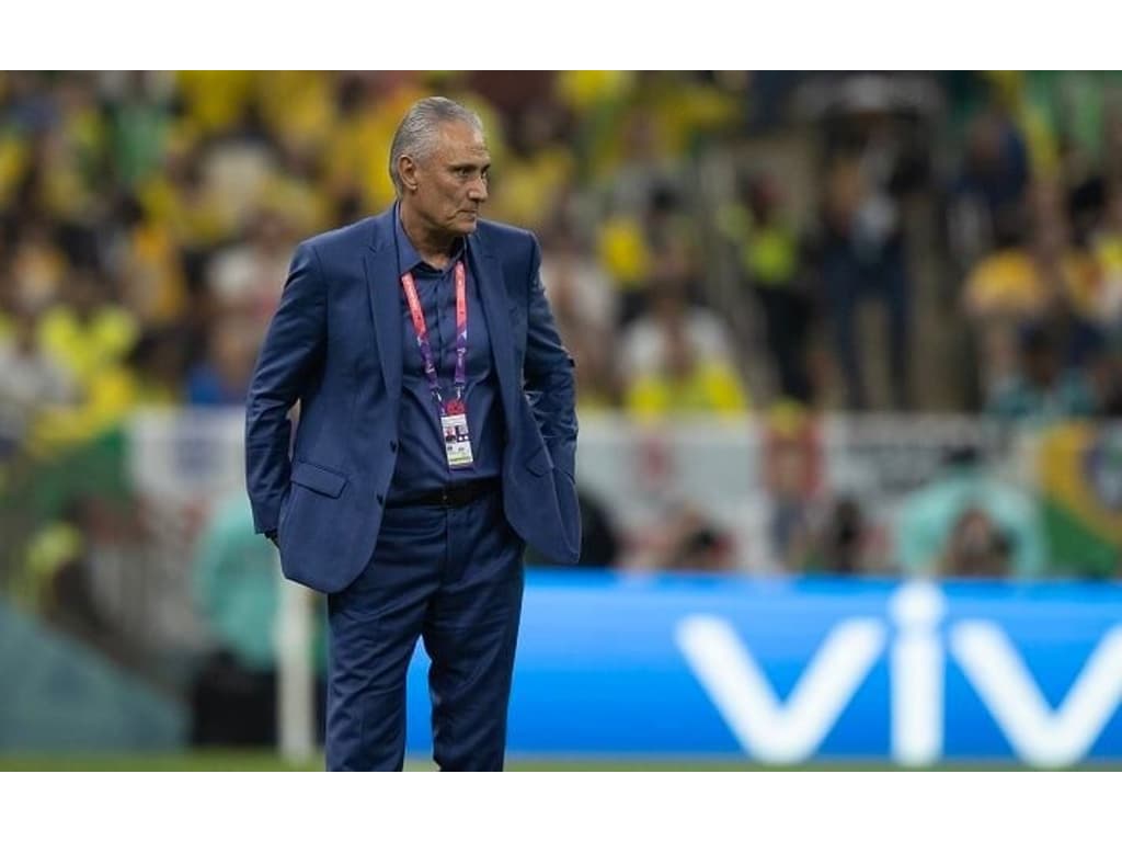 Tite desembarca no Rio e se esquiva de perguntas sobre o Flamengo; veja