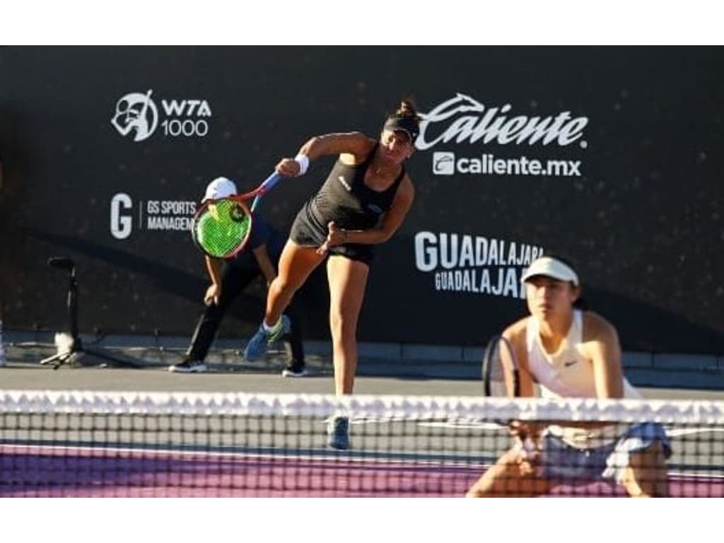 Ingrid Martins e Iryna Shymanovich disputam o WTA 1000 de