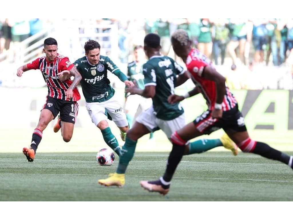 Com trégua na arquibancada, Palmeiras busca vencer o São Paulo após mais de um ano no Allianz Parque