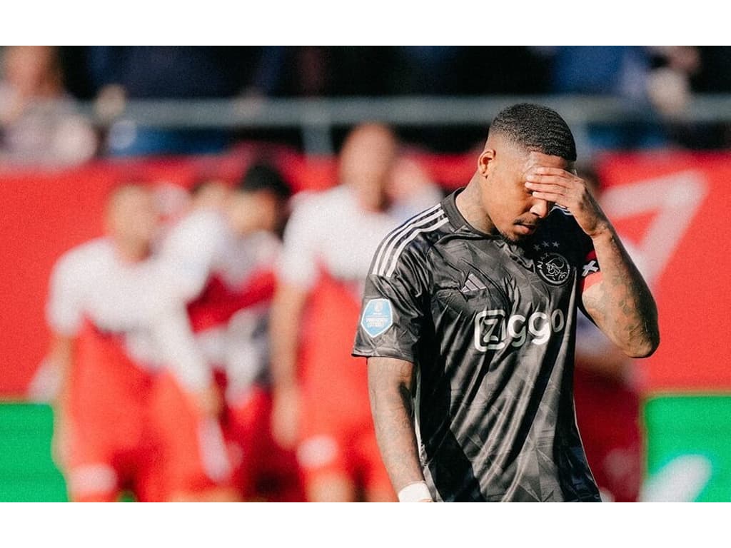 Ajax busca atacante na Serie B da Itália 