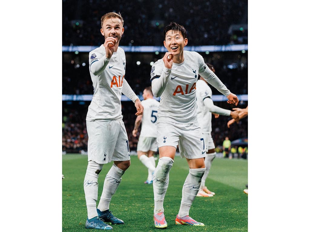 Tottenham conta com empate do Arsenal para assumir liderança do Inglês;  United ganha de virada - Esportes - R7 Futebol