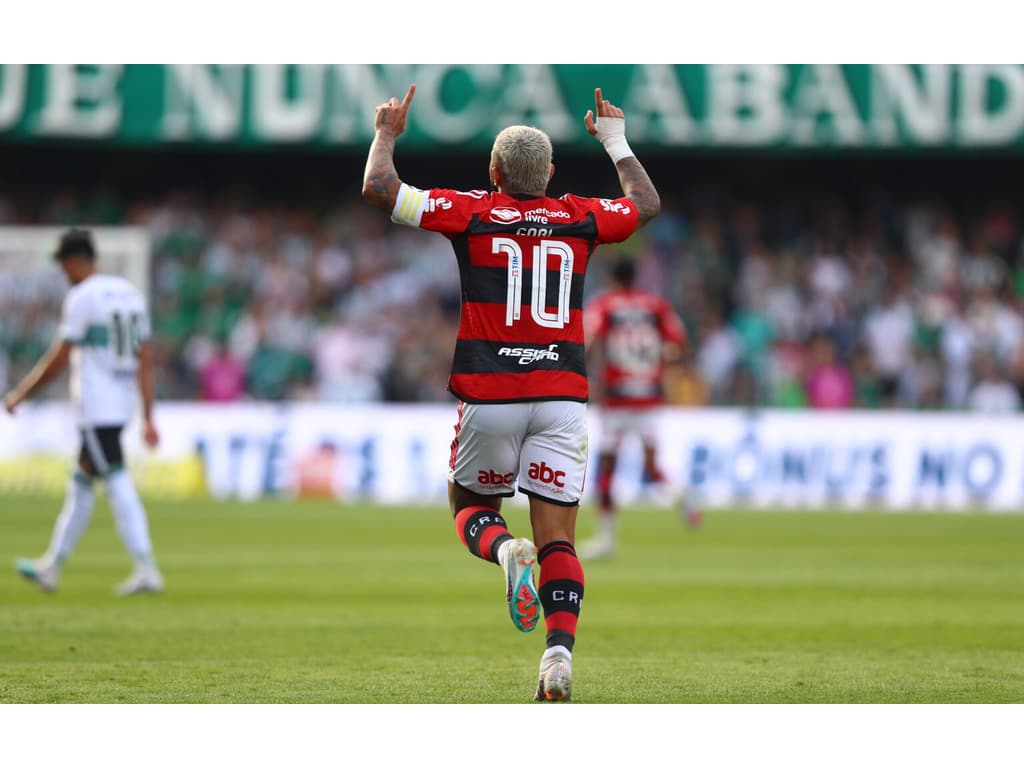 FLAPRESS: Gabigol e Flamengo perto da renovação