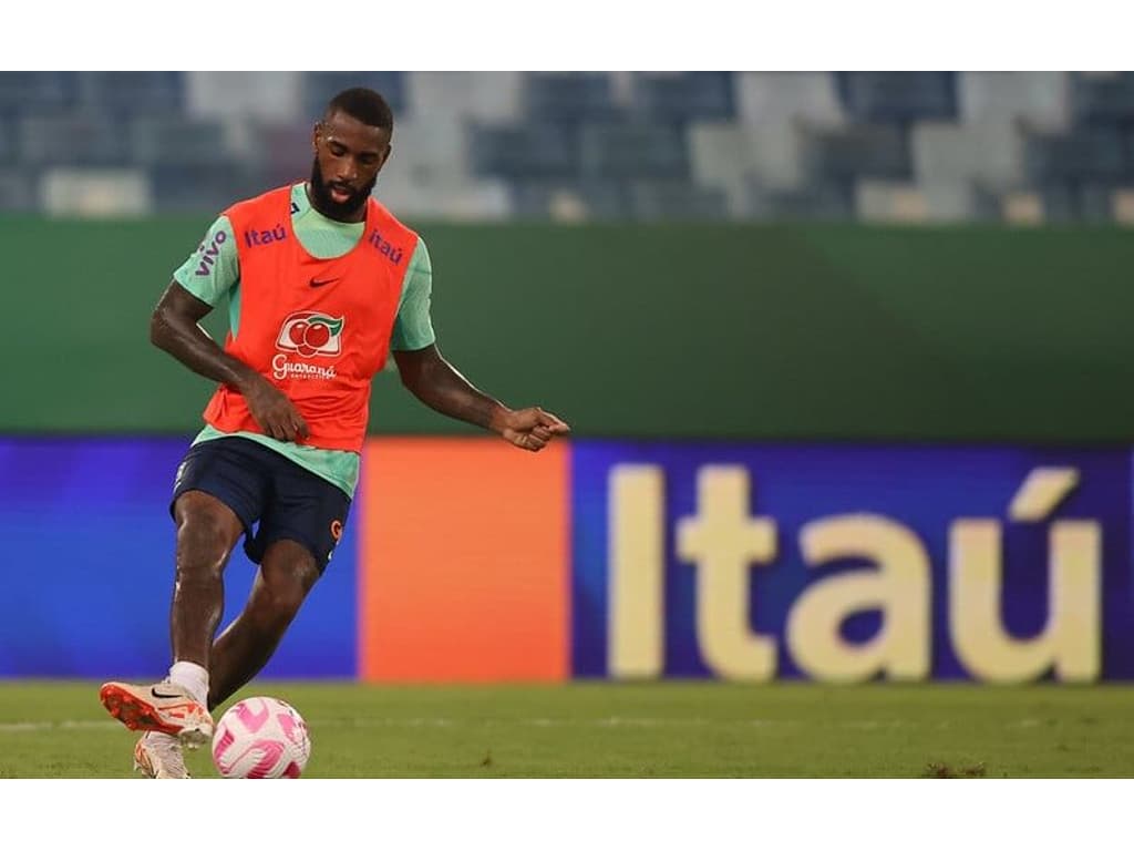 Maldição da Seleção? Gerson tenta quebrar histórico negativo recente de jogadores do Flamengo convocados