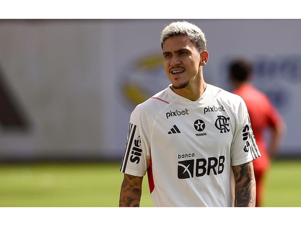Flamengo: Dorival cita desleixo de Pedro e revela trabalho de evolução do atacante