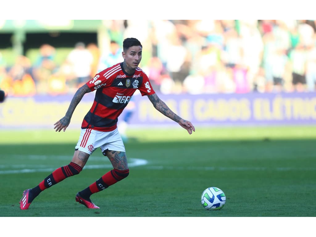 Flamengo organiza logística para retorno de Pulgar; volante deve chegar ao Rio neste domingo