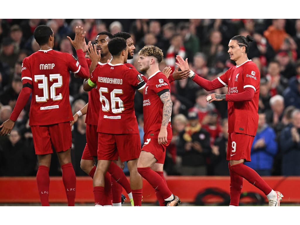 Luton Town x Liverpool: onde assistir ao vivo e horário do jogo pela  Premier League - Lance!