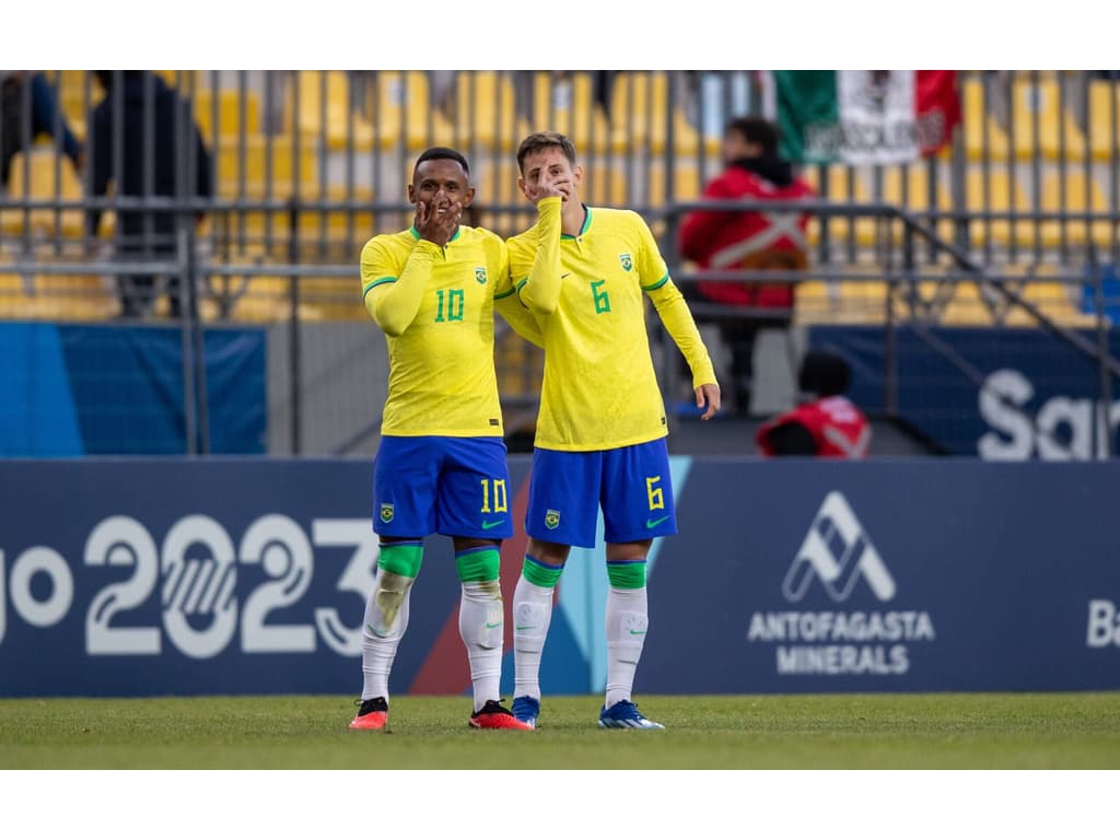 Con dificultad, Brasil vence a México y está en la final de fútbol masculino del Pan 2023