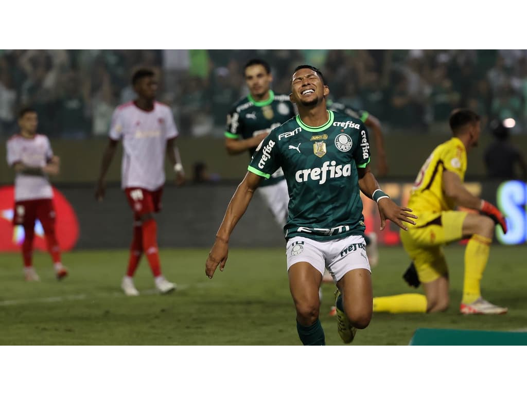 Rony sofre fratura no antebraço, vai passar por cirurgia e desfalca o  Palmeiras nos dois últimos jogos do Brasileiro