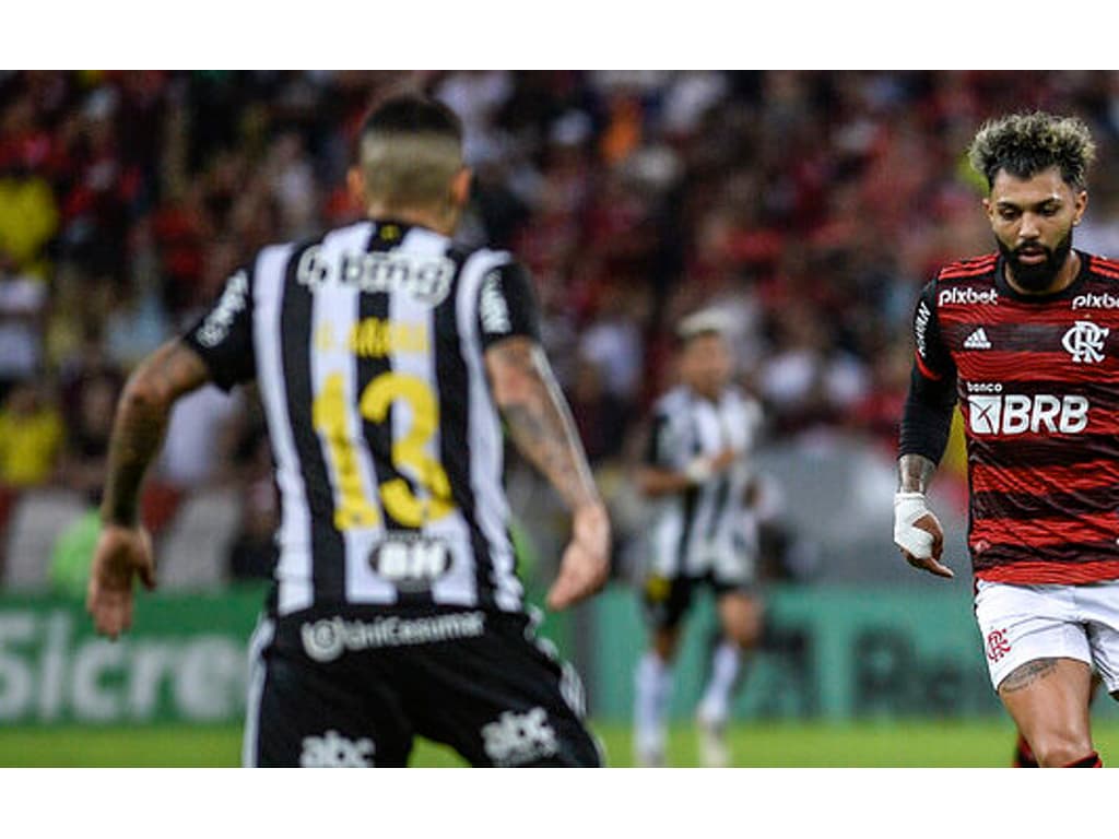 Melhores times do returno, Flamengo e Atlético-MG medem forças em briga por topo da tabela