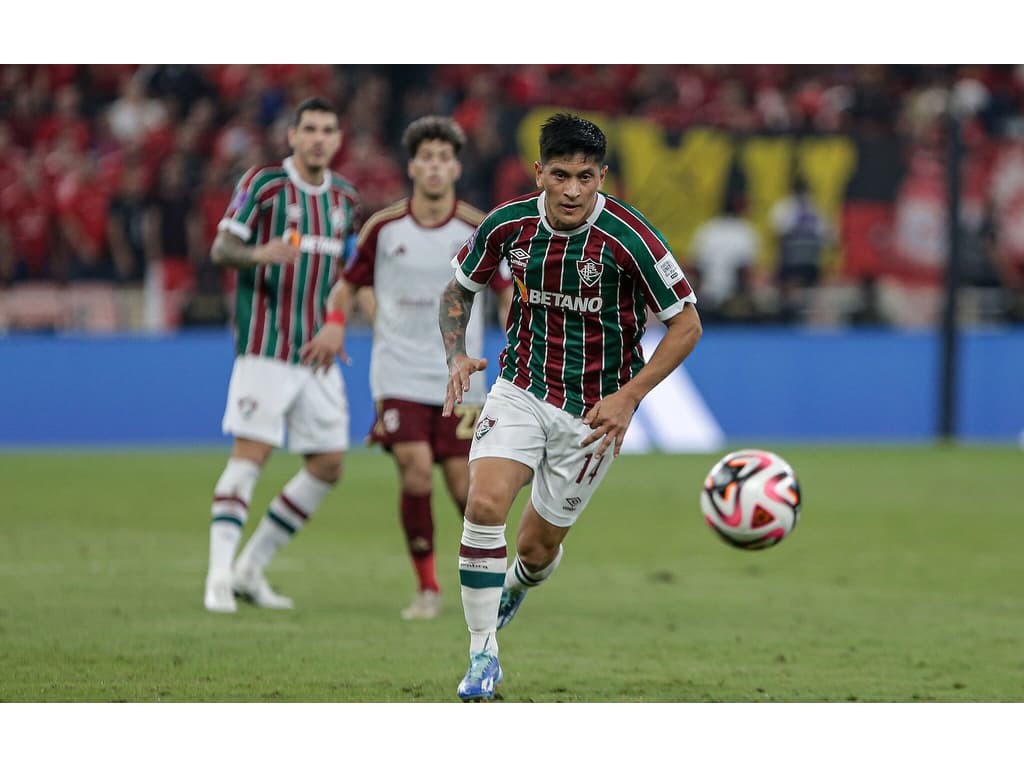 VÍDEO: 'Agora é buscar mais títulos na temporada', confia André após  bicampeonato carioca do Fluminense