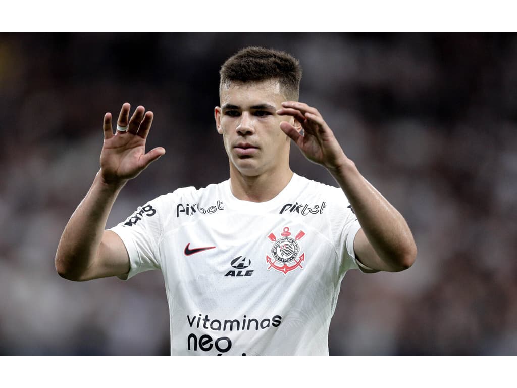 Corinthians acerta venda de Moscardo para o PSG, afirma jornalista