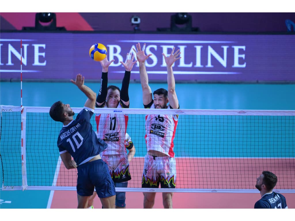 Em final italiana, Perugia vence o Trentino e fatura o 1º título mundial de  vôlei