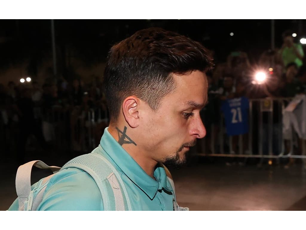 Negociação trava e venda de Artur, do Palmeiras, para o Zenit pode melar