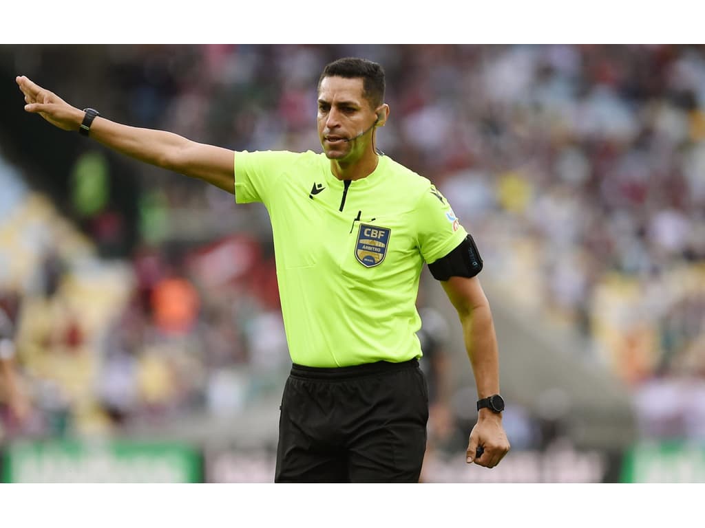 Árbitro de Flamengo x Cuiabá é detonado por atuação no Maracanã: Horrível