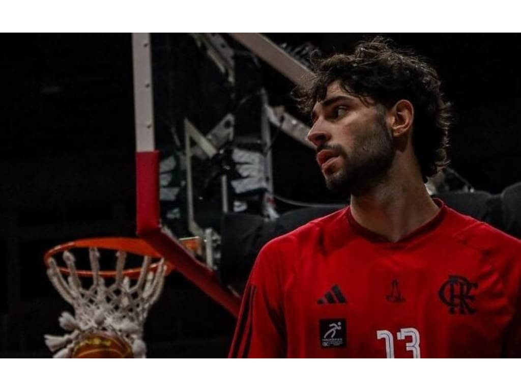 Saiba quem é Felipe Motta, jogador de basquete do Flamengo que faz sucesso nas redes sociais