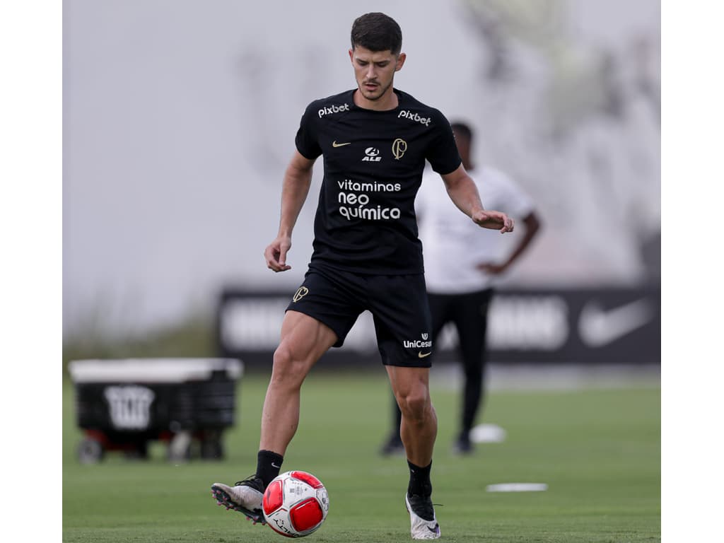 Corinthians oficializa valores e multa rescisória de Hugo