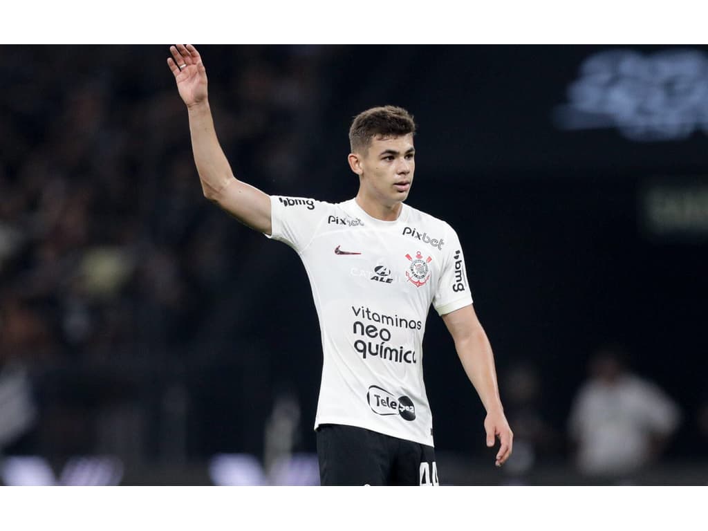 Moscardo cede direitos, e Corinthians vai receber primeira parcela do PSG no meio do ano