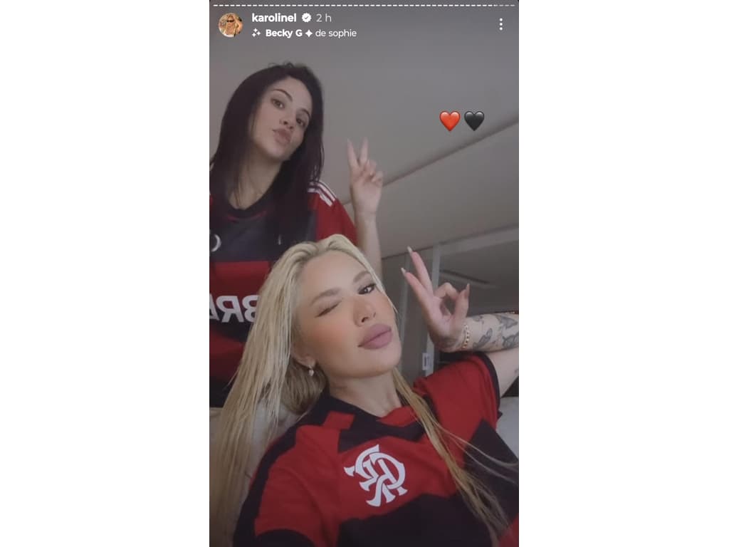 Affair de Léo Pereira e ex de Militão, Karoline posta fotos e vídeos assistindo jogo do Flamengo