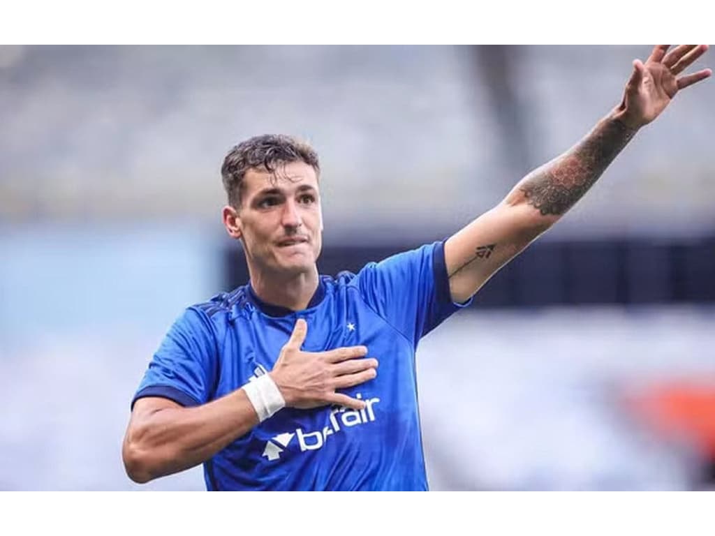 cruzeiro vence facilmente patrocinense no retorno ao mineirão pelo campeonato mineiro