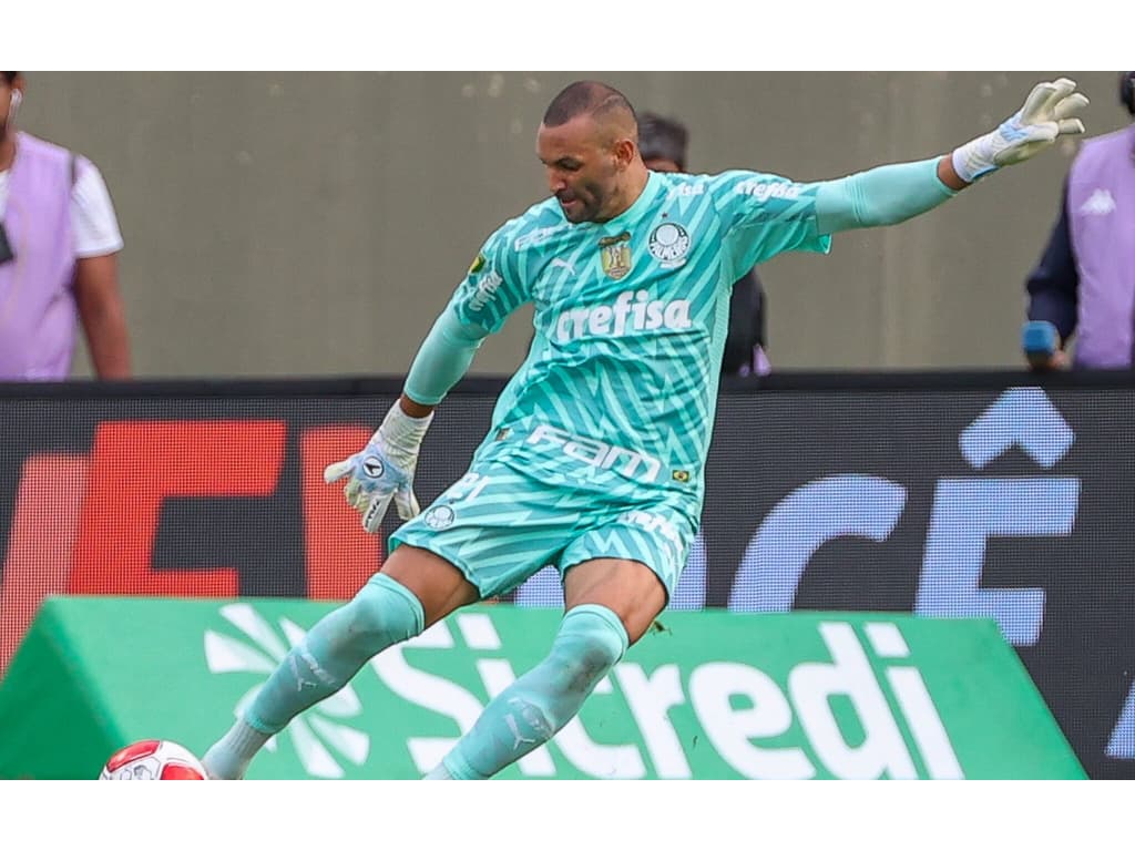 Weverton: ídolo do Palmeiras deve se comunicar mais com a torcida.