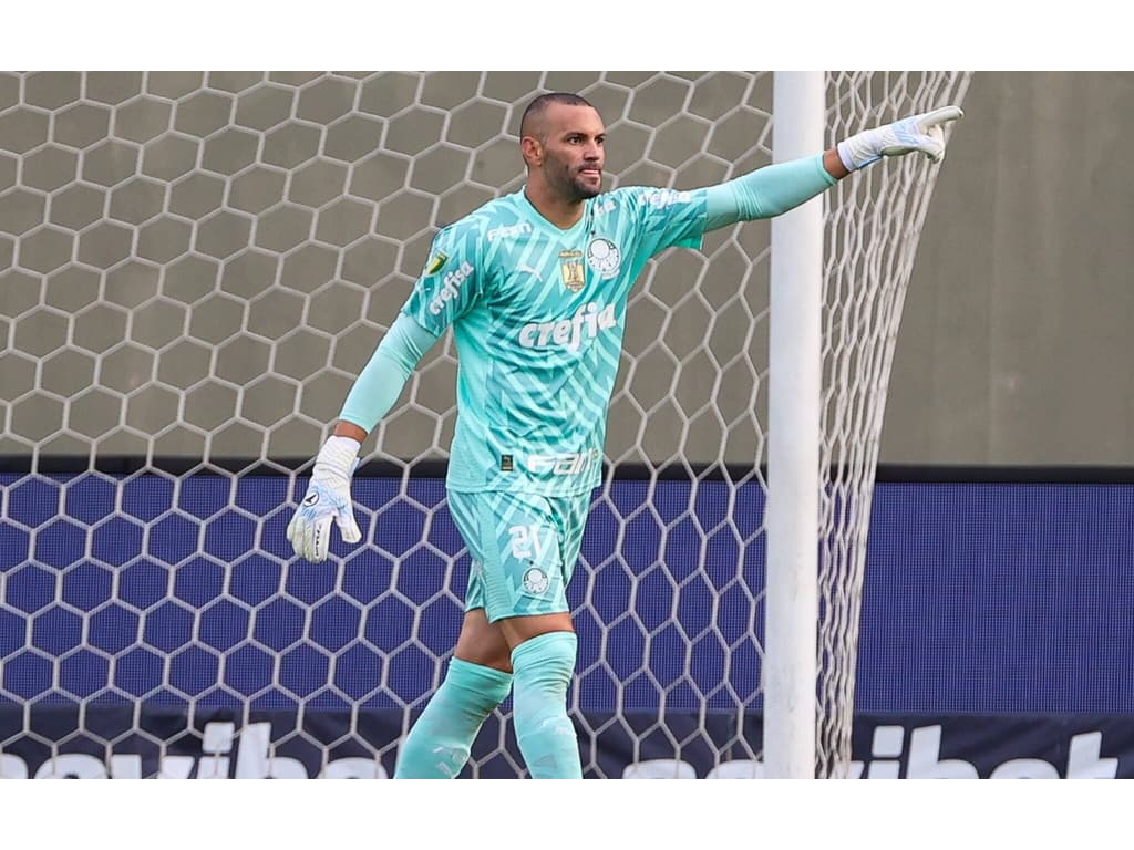 Abel Defende Weverton de Críticas da Torcida do Palmeiras: Errou por ser Humano!