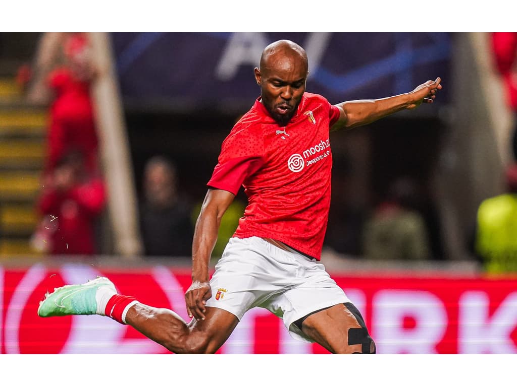 Transferência de Alvo do Flamengo para Clube Europeu está próxima de ser fechada.