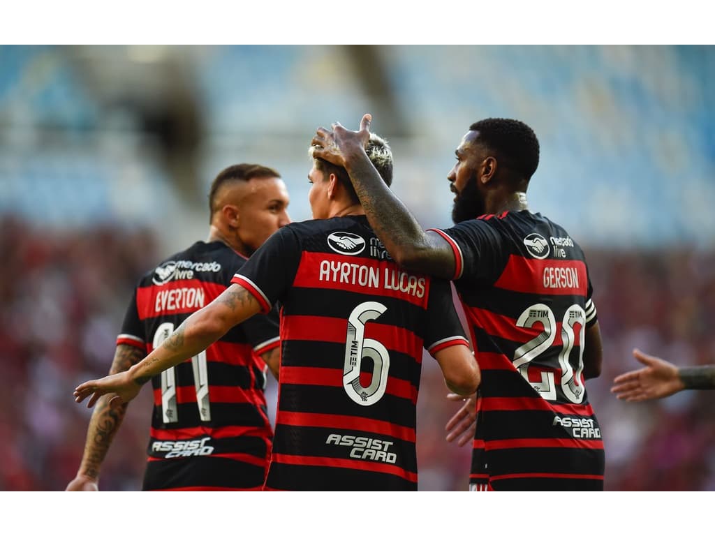 Bangu x Flamengo: transmissão, horário e escalações do duelo pelo Carioca.