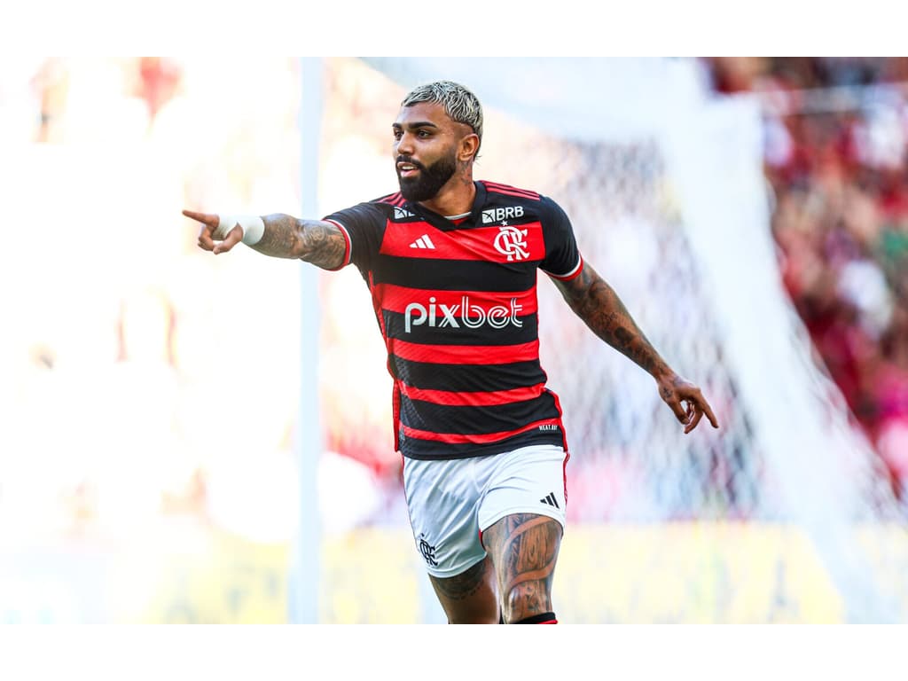 Gabigol busca novo contrato ao se aproximar de marca histórica no Flamengo.