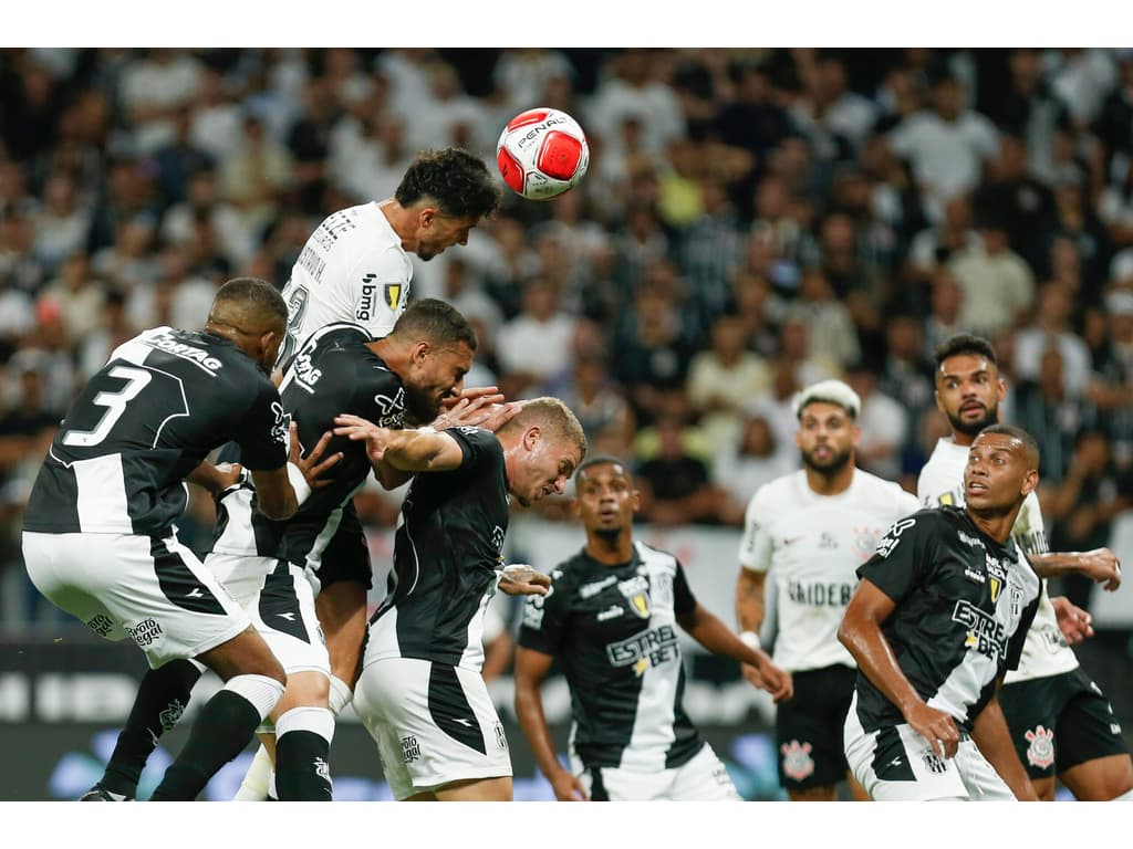 Corinthians se complica no Paulistão após derrota em casa para a Ponte Preta