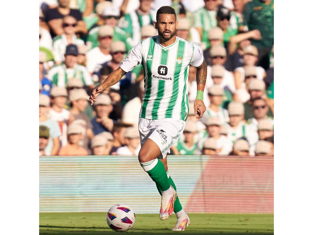 Palmeiras monitora situação de Willian José enquanto Betis busca acelerar transferência