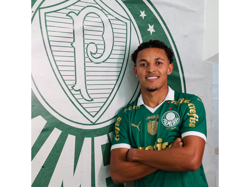 Lázaro chega ao Palmeiras com garantia de gols para uma temporada vitoriosa!