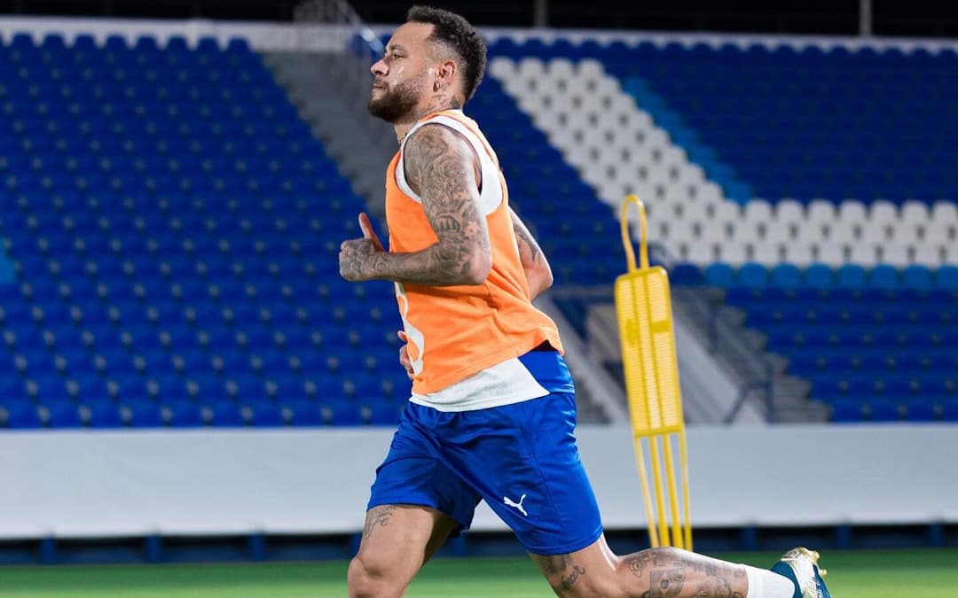 Neymar volta após 1 ano afastado em jogo do Al Hilal na Ásia