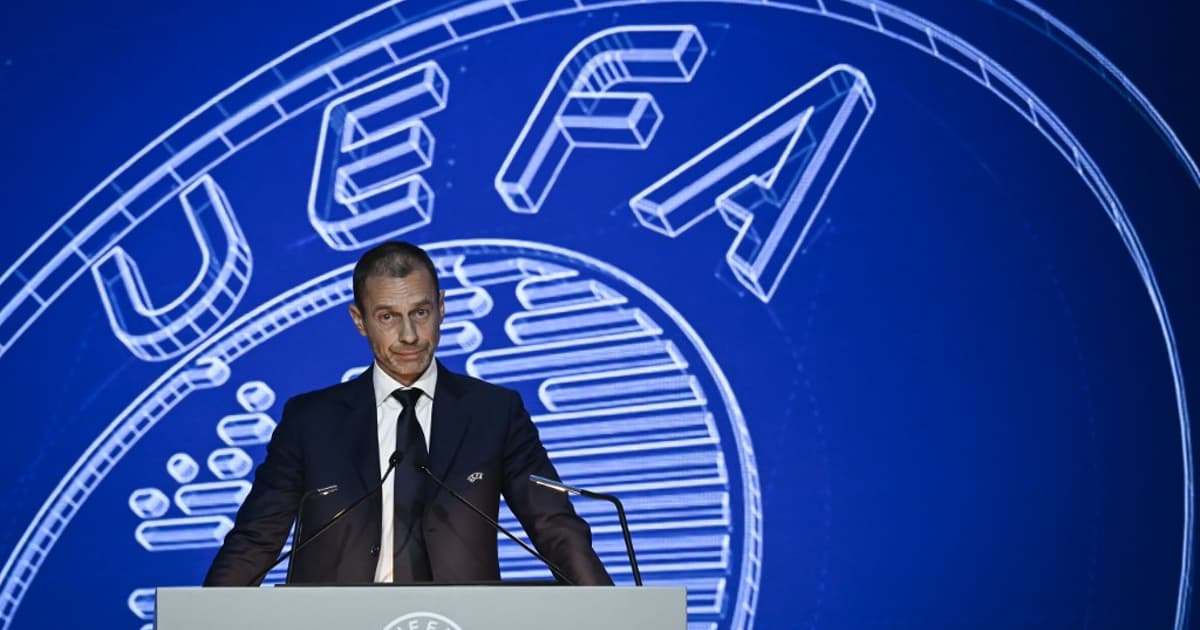 Uefa cita 'acordo sórdido' e diz não confiar mais em Infantino
