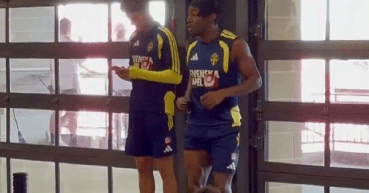 Imagem ilustrativa sobre Elanga, da Suécia, viraliza com passinho de funk durante treino da Copa do Mundo 2026