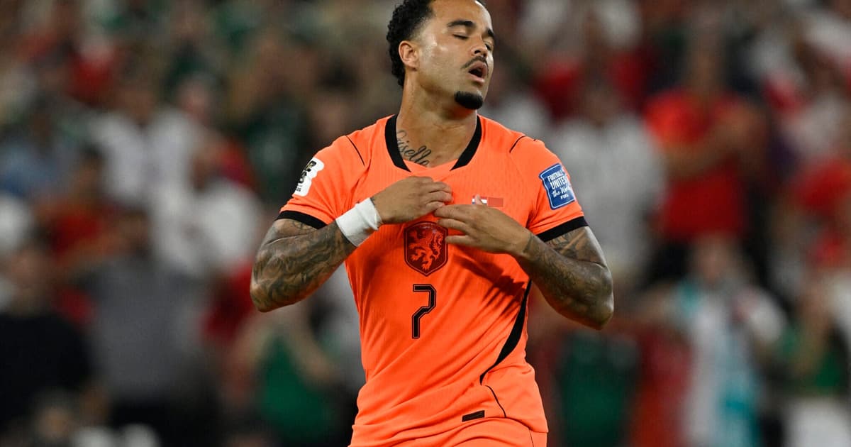Justin Kluivert repete erro do pai 26 anos depois e Holanda é eliminada