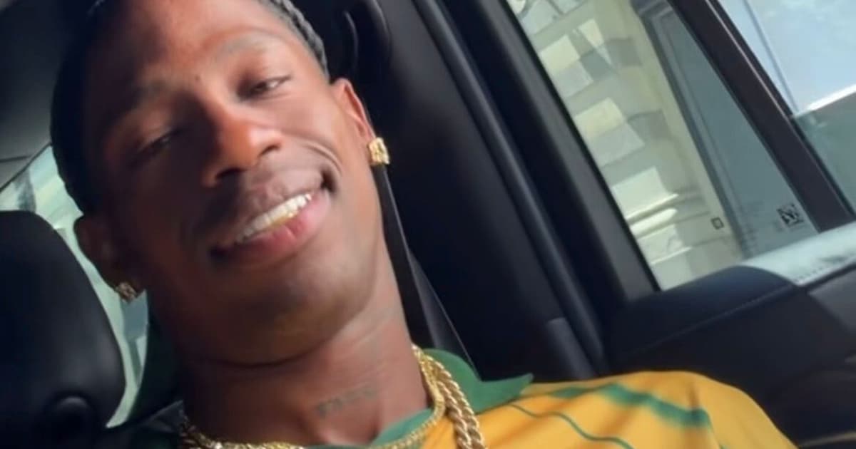 Lance Brunious Rapper Vini Jr dá presente para Travis Scott após o rapper torcer para o ...