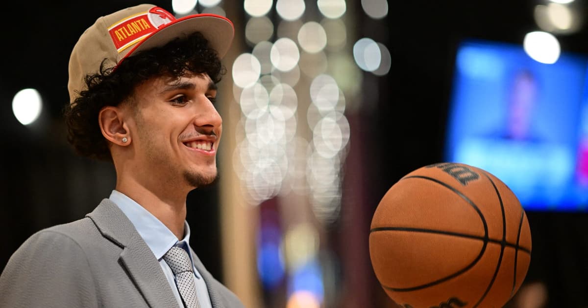 Mavs garante ex-número 1 do Draft em troca com OKC e Hawks