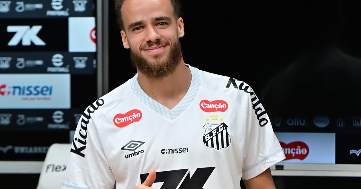 Santos rescinde contrato com Billal Brahimi após passagem discreta