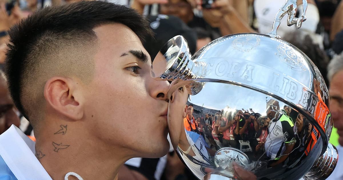 Leonardo Jardim Minimiza Rumores sobre Transferência de Thiago Almada ao Flamengo