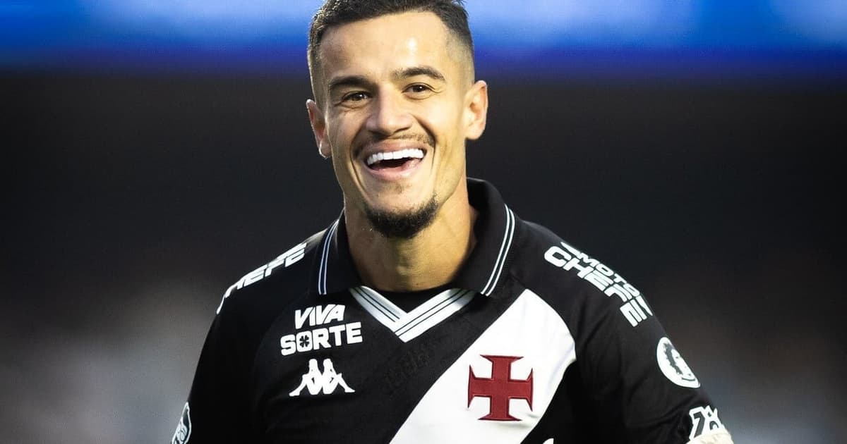 Espanhóis listam jogadores sem contrato e citam Coutinho, ex-Vasco: 'Já encantou'