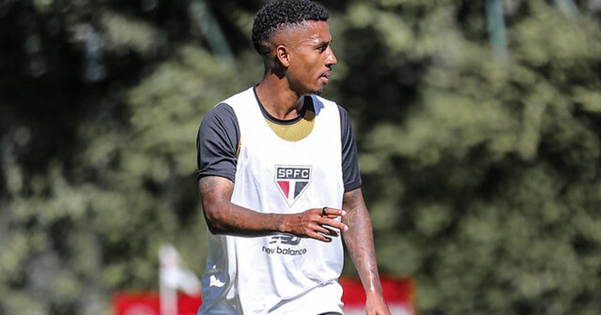 Dorival ganha reforço importante na reta final da preparação para volta do Brasileirão