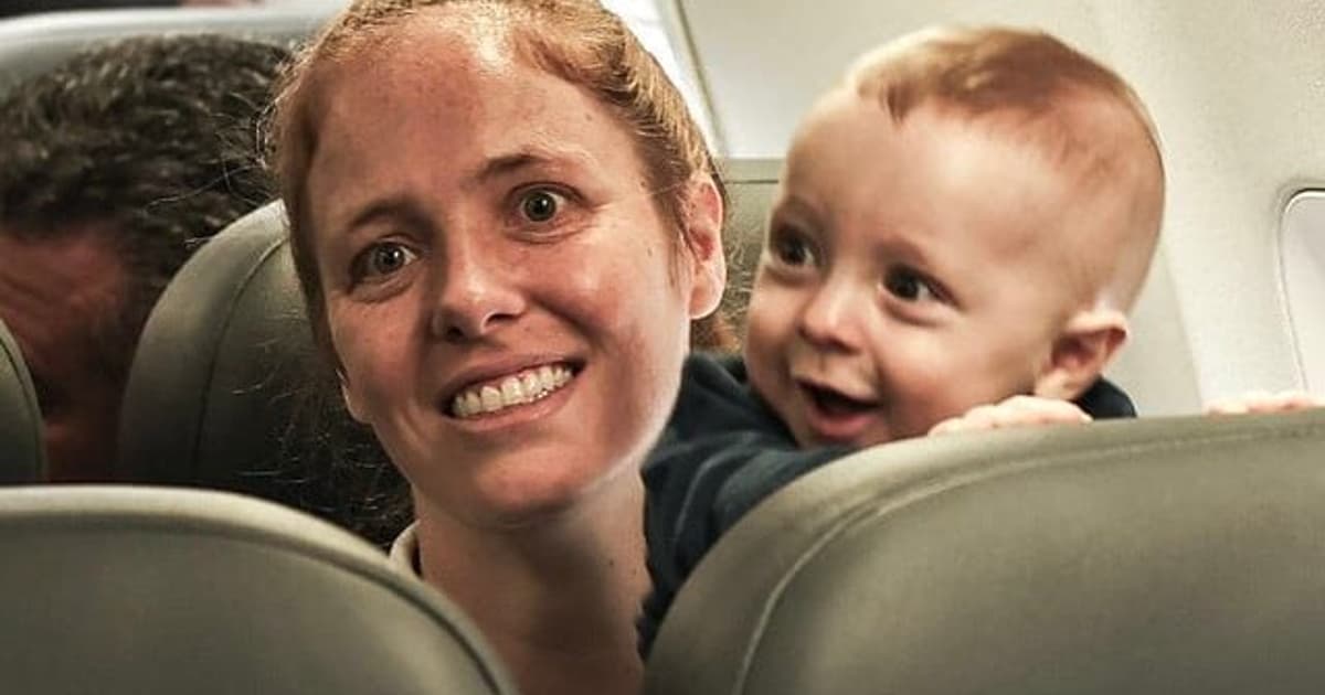 Com filho de 8 meses na delegação, Ketlen vive momento histórico pelas Sereias da Vila