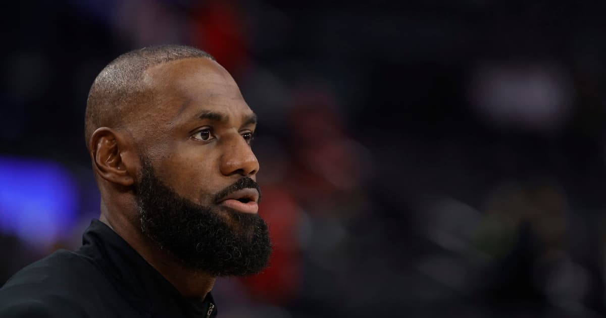 LeBron James exalta novo colega no 76ers: 'Jogador excepcional'