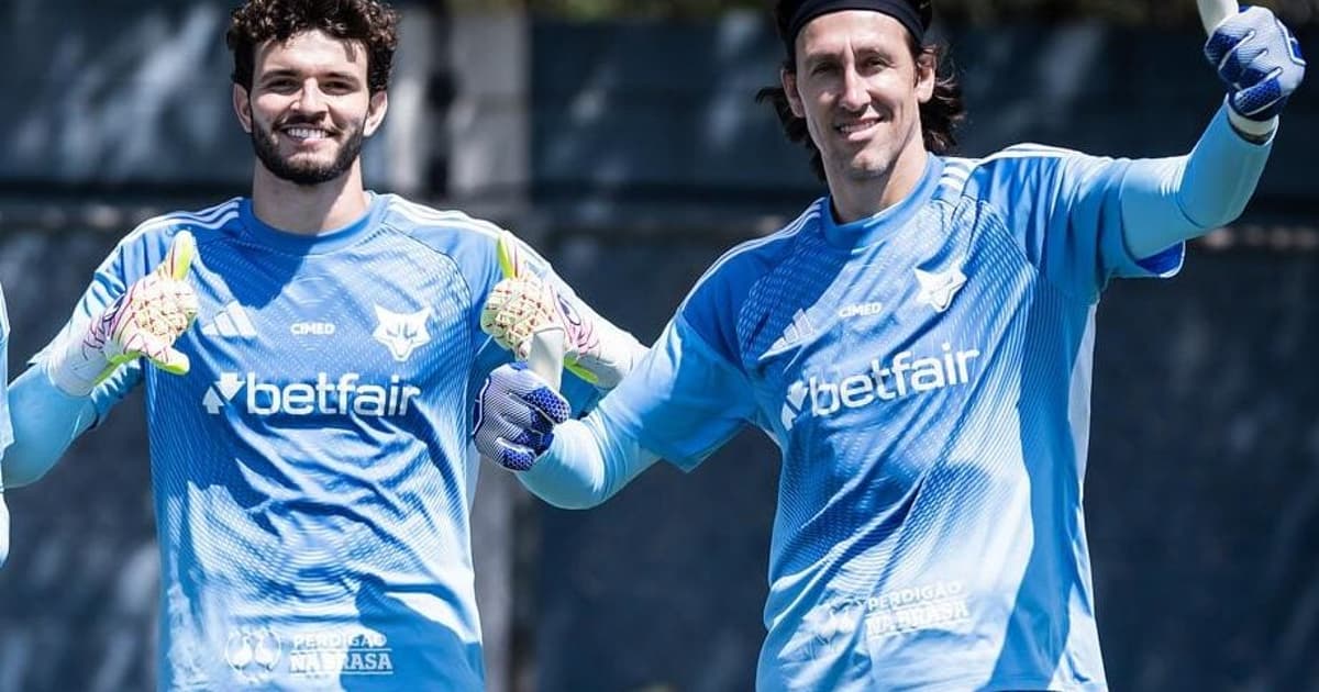 Ascensão de Otávio no gol do Cruzeiro reflete apoio mútuo em meio à recuperação de Cássio